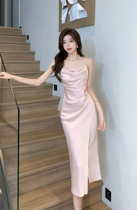 Váy đi tiệc sang trọng
